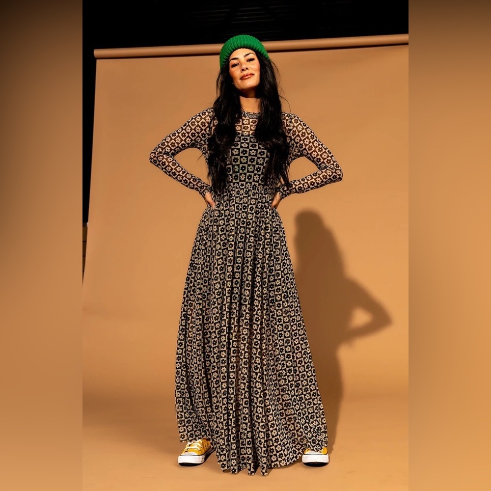 Dressed in Lala More You Mesh Floral Dress - Sz. Small